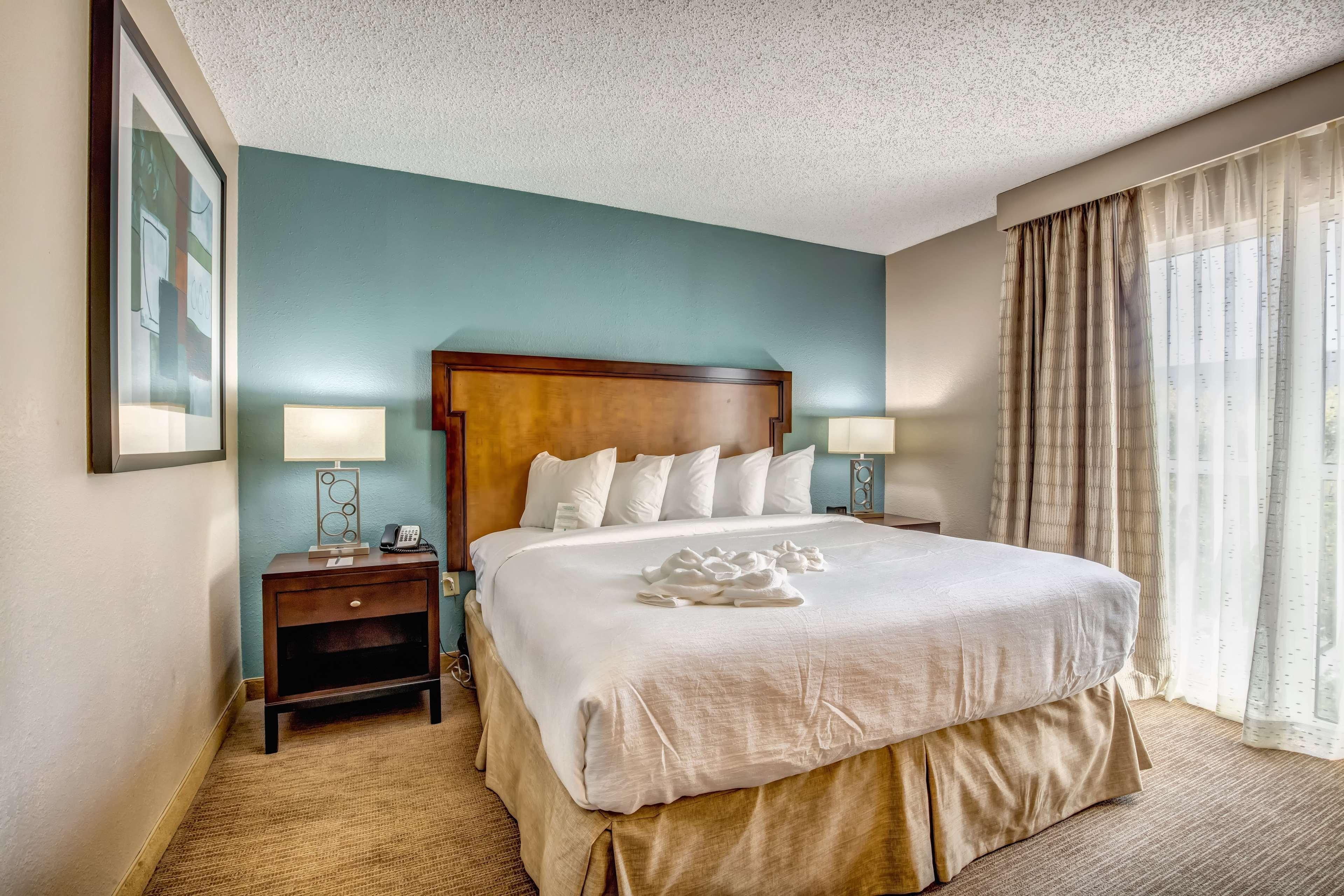 Embassy Suites By Hilton Memphis East Germantown Area מראה חיצוני תמונה